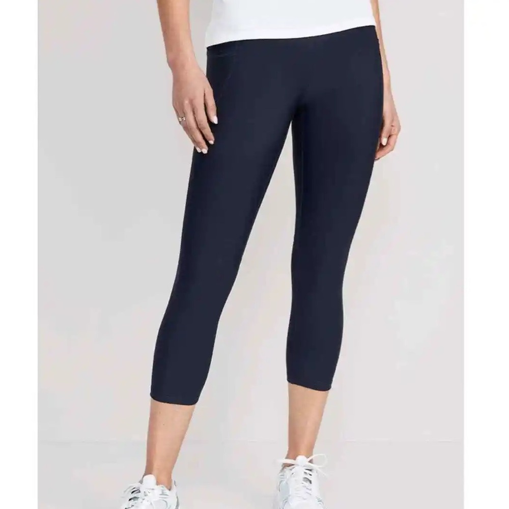 Old Navy |ACTIVE| Women’s XS Elevate Capri Leggings